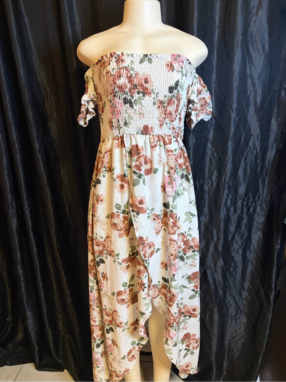 Off-Shoulder Floral High-Low Dress in Cream with Rose Print